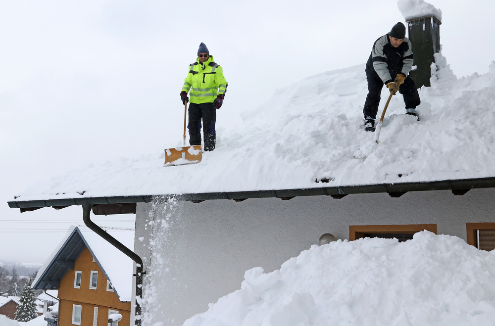 winter roof maintenance